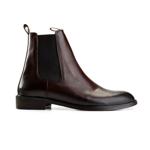 Chelsea Boot in Brown