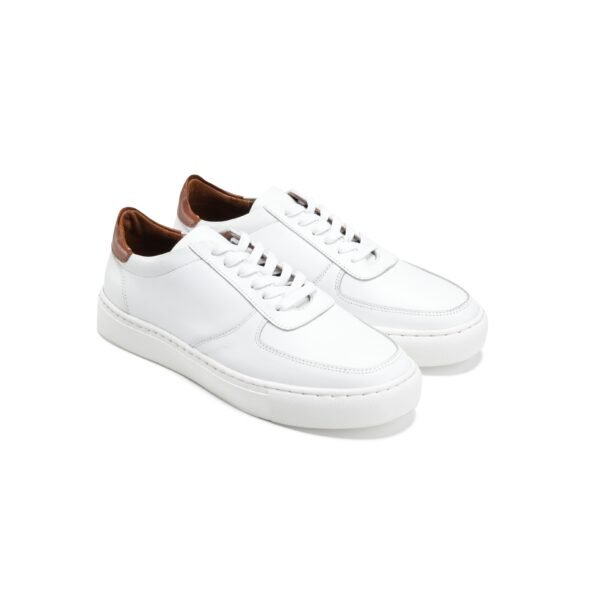 Alzati Sneakers in White - Image 2