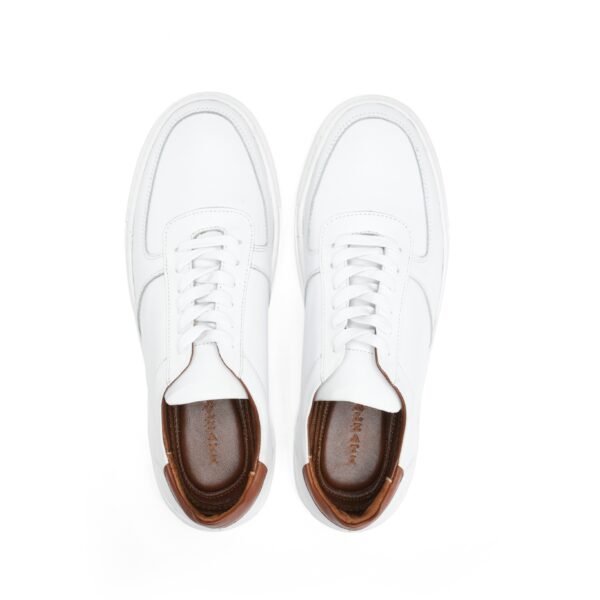 Alzati Sneakers in White - Image 3